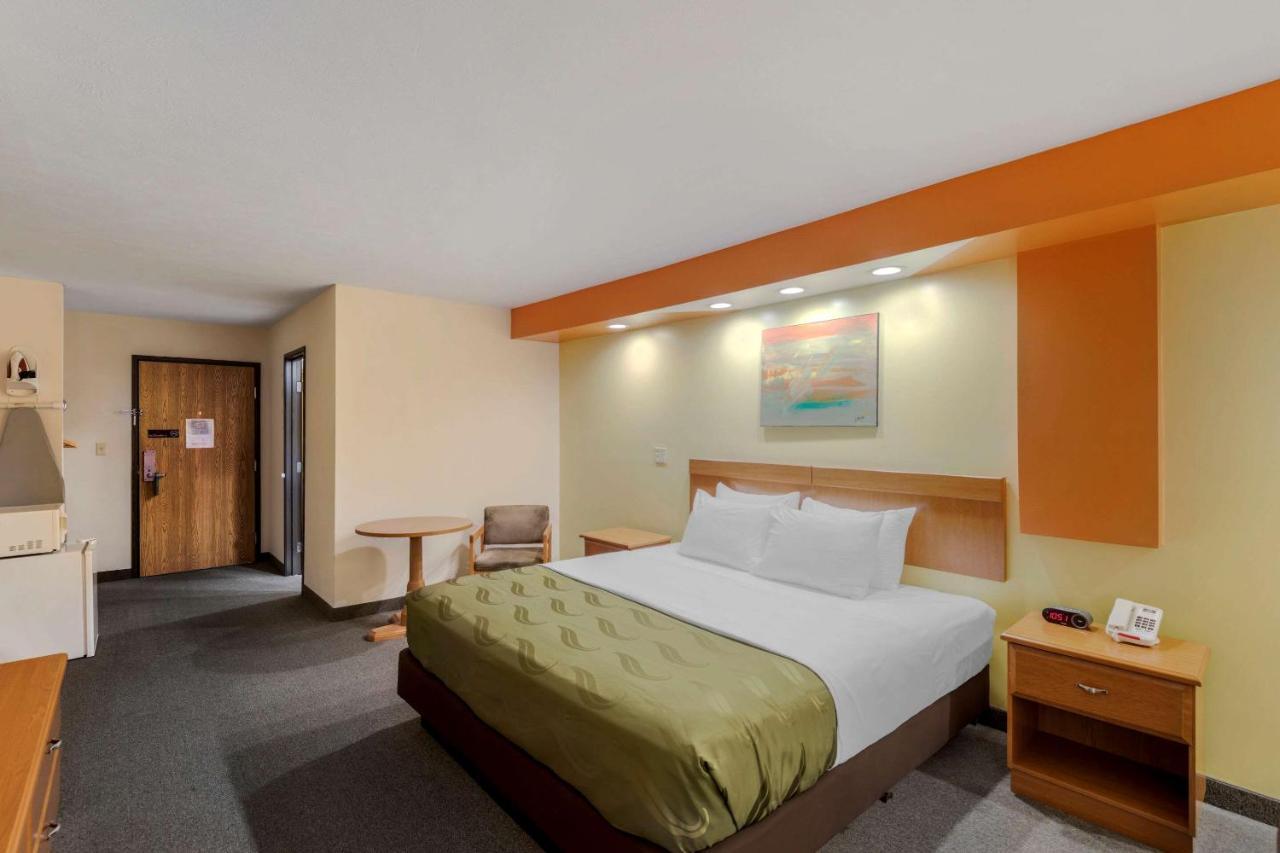 Quality Inn Hamilton Eksteriør billede