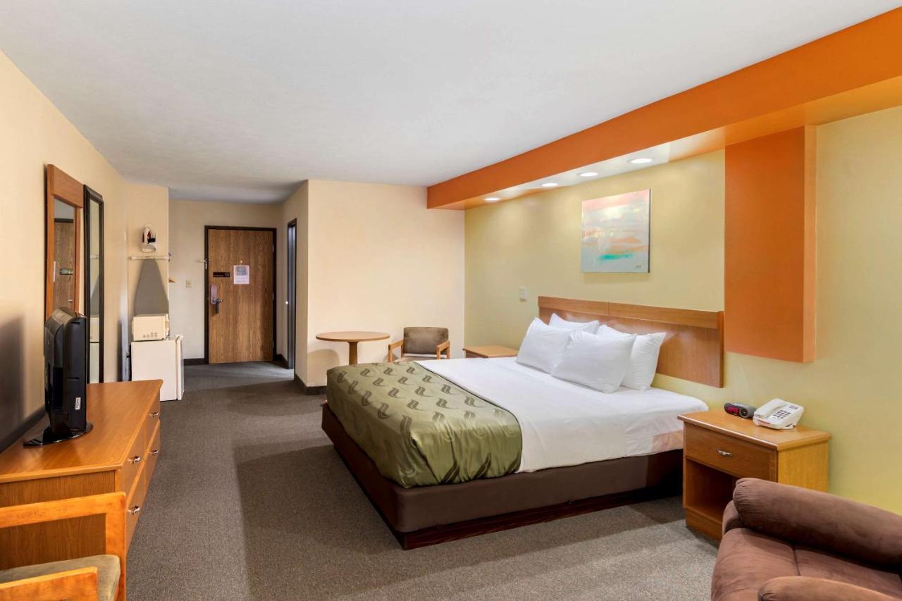 Quality Inn Hamilton Eksteriør billede